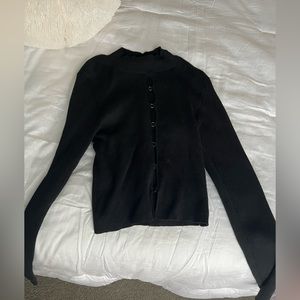 Kendall & Kylie brand Long sleep middle cut shirt! Worn once! Size large